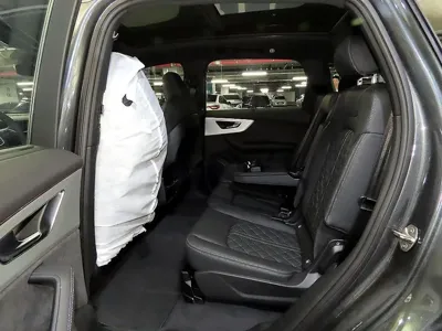 Audi Q7 2026, 60 км, за 85808.98 USD - фото 7
