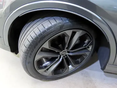 Audi Q7 2026, 60 км, за 85808.98 USD - фото 20