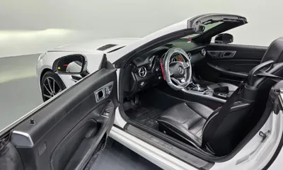 Mercedes-Benz SLC-Class 2017, 113151 км, за 18314.3 USD - фото 10