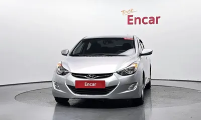 Hyundai Avante 2013, 67870 км, за 4293.16 USD