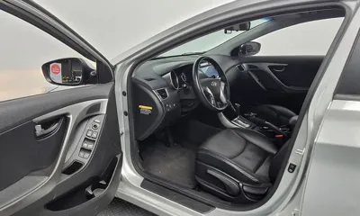 Hyundai Avante 2013, 67870 км, за 4293.16 USD - фото 10