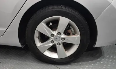 Hyundai Avante 2013, 67870 км, за 4293.16 USD - фото 18