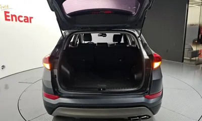 Hyundai Tucson 2018, 73728 км, за 9844.73 USD - фото 20