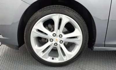 ChevroletGMDaewoo Cruze 2017, 115685 км, за 4553.75 USD