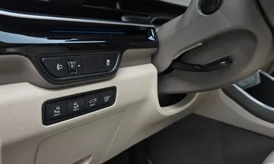 Kia Canival 2026, 7221 км, за 57205.99 USD - фото 29