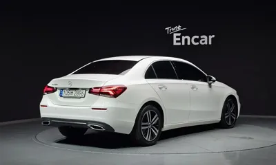 Mercedes-Benz A-Class 2021, 69058 км, за 12275.17 USD