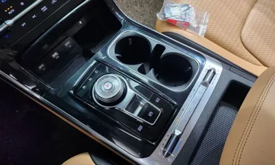 Kia Canival 2023, 122174 км, за 66065.4 USD - фото 9