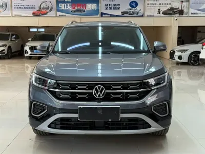 Volkswagen Tayron 2023, 20000 км, за 30870.5 USD