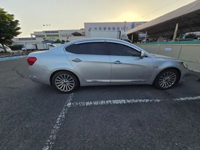 Kia K7 · 2010 год
