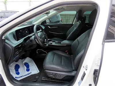 Kia EV6 2022, 80805 км, за 19500.28 USD