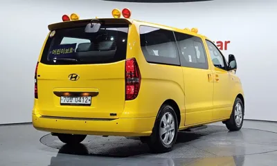 Hyundai Starex 2021, 111828 км, за 11694.72 USD