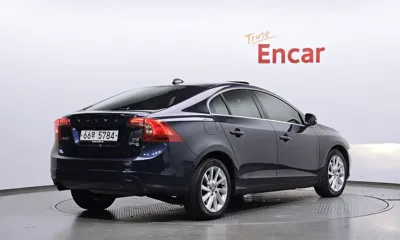 Volvo S60 2014, 121879 км, за 3778.5 USD