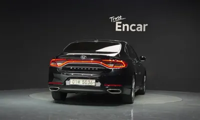 Hyundai Grandeur 2018, 120627 км, за 7548.9 USD