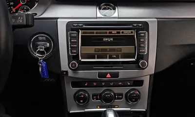 Volkswagen CC 2016, 170444 км, за 3893.91 USD - фото 14