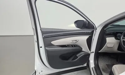 Hyundai Tucson 2022, 62716 км, за 16113.39 USD - фото 24