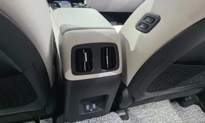 Hyundai Tucson 2022, 62716 км, за 16113.39 USD - фото 35