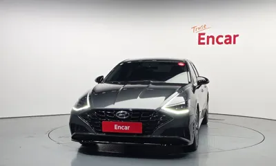 Hyundai Sonata 2021, 69804 км, за 12241.97 USD