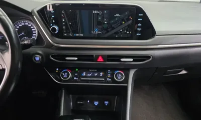Hyundai Sonata 2021, 69804 км, за 12241.97 USD - фото 15