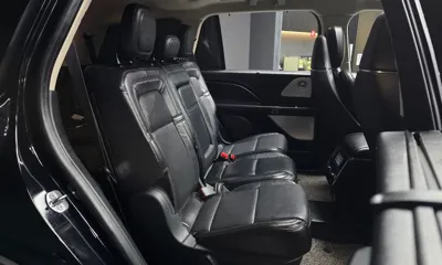 Lincoln Aviator 2021, 88728 км, за 20822.33 USD - фото 12