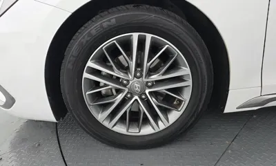Hyundai Grandeur 2019, 123892 км, за 10109.02 USD