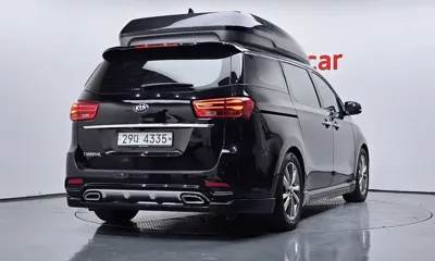 Kia Canival 2019, 169395 км, за 12026.26 USD