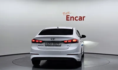 Hyundai Avante 2018, 94802 км, за 7806.41 USD