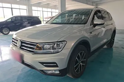 Volkswagen Tiguan L · 2017 год