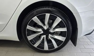 Tesla Model 3 2024, 54221 км, за 30523.83 USD - фото 21