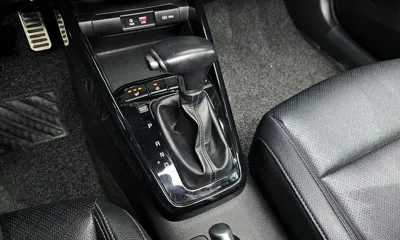 Kia Stonic 2018, 105524 км, за 6026.49 USD - фото 9