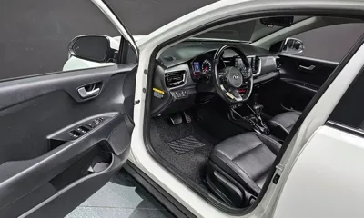 Kia Stonic 2018, 105524 км, за 6026.49 USD - фото 11