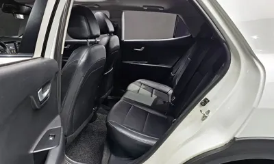 Kia Stonic 2018, 105524 км, за 6026.49 USD - фото 12