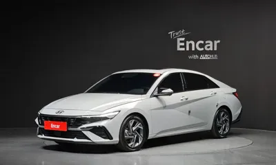 Hyundai Avante · 2025 год