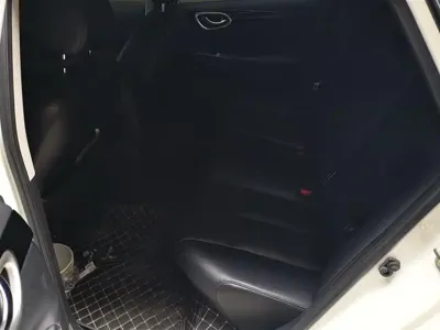Nissan Sylphy 2018, 57800 км, за 5444.27 USD - фото 11
