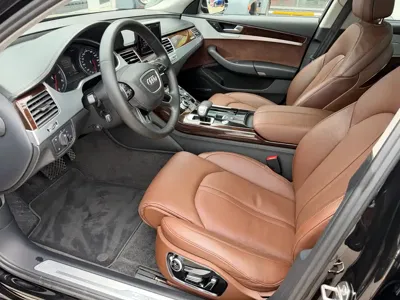 Audi A8 2017, 228000 км, за 21715.53 USD