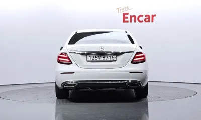 Mercedes-Benz E-Class 2018, 91122 км, за 15042.03 USD