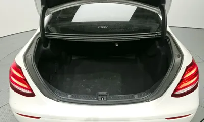 Mercedes-Benz E-Class 2018, 91122 км, за 15042.03 USD - фото 20