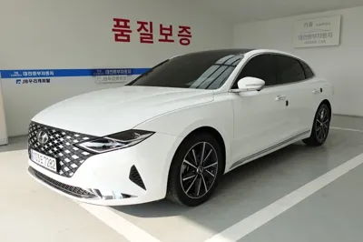 Hyundai Grandeur 2022, 72359 км, за 17060.52 USD