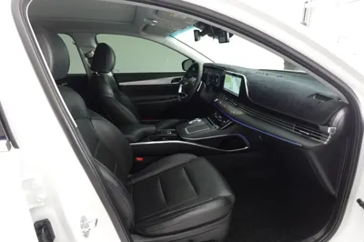 Hyundai Grandeur 2022, 72359 км, за 16931.61 USD - фото 20
