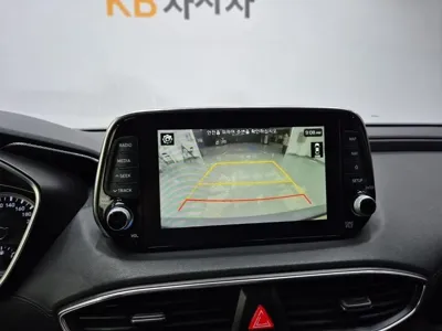 Hyundai Santafe 2019, 118330 км, за 9846.4 USD - фото 18