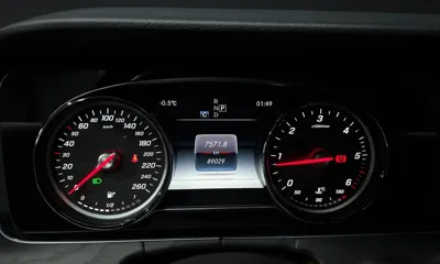 Mercedes-Benz E-Class 2017, 89029 км, за 14404.11 USD - фото 8