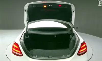 Mercedes-Benz E-Class 2017, 89029 км, за 14404.11 USD - фото 20
