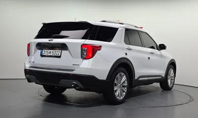 Ford Explorer 2021, 51645 км, за 19627.15 USD