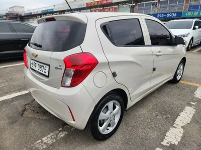 ChevroletGMDaewoo Spark 2016, 96760 км, за 3575.37 USD