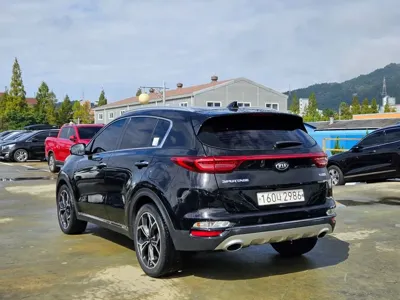 Kia Sportage 2020, 95000 км, за 9686.01 USD