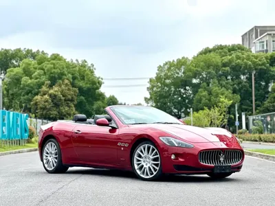 Maserati GranCabrio 2016, 55000 км, за 52677.02 USD
