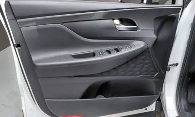 Hyundai Santafe 2023, 46345 км, за 17096.79 USD - фото 24