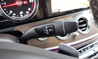 Mercedes-Benz E-Class 2018, 69758 км, за 16221.51 USD - фото 9