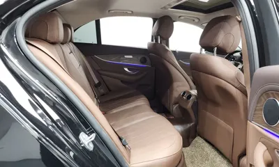 Mercedes-Benz E-Class 2018, 69758 км, за 16221.51 USD - фото 11