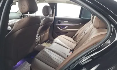 Mercedes-Benz E-Class 2018, 69758 км, за 16221.51 USD - фото 19