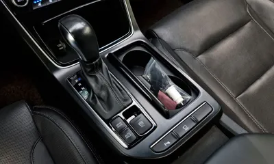 Hyundai Grandeur 2019, 80041 км, за 10378.35 USD - фото 9